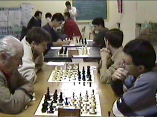2000-01%20En%20la%20AVV%20La%20Corrala%20son%20varios%20y%20Daniel